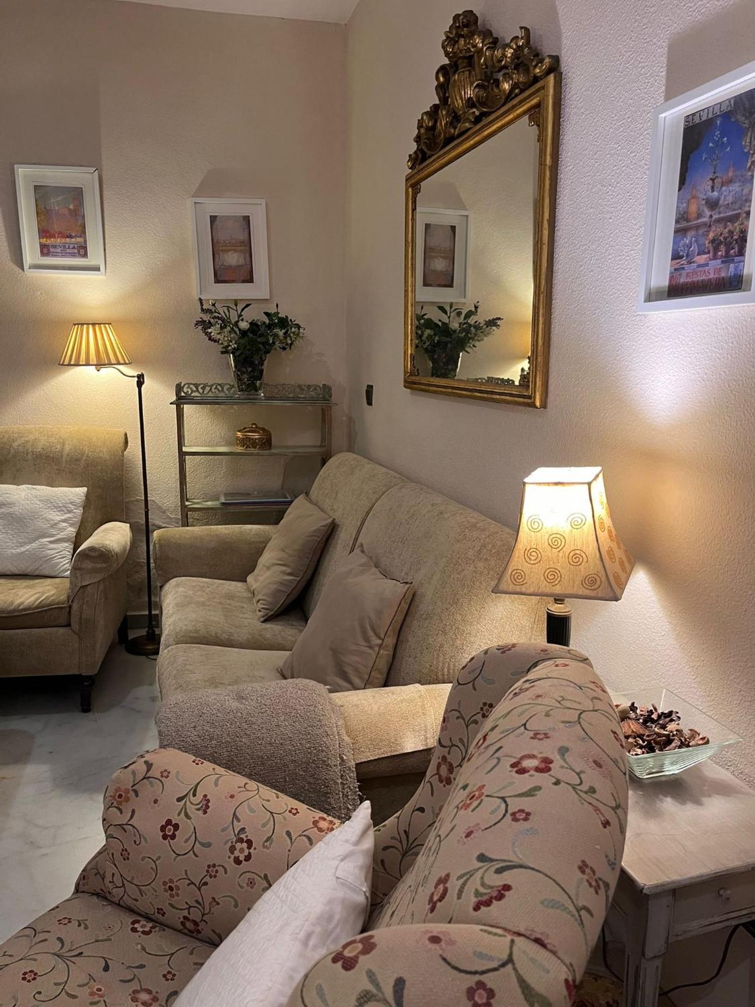 Apartamento Con Encanto Muy Centrico En Pilatos Sevilla Ideal Para Pareja エクステリア 写真